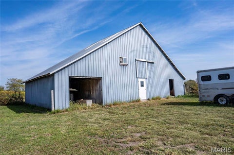 Tiny photo for 29750 Oriole Road, Vandalia, MO 63382 (MLS # 26066794)