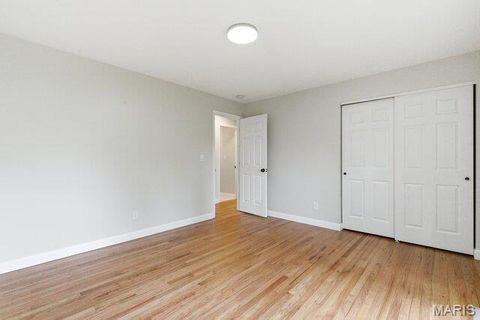 Tiny photo for 405 Trail Grove Court, Ballwin, MO 63011 (MLS # 26025752)