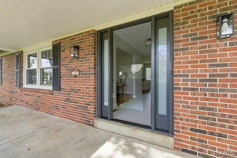 Tiny photo for 405 Trail Grove Court, Ballwin, MO 63011 (MLS # 26025752)