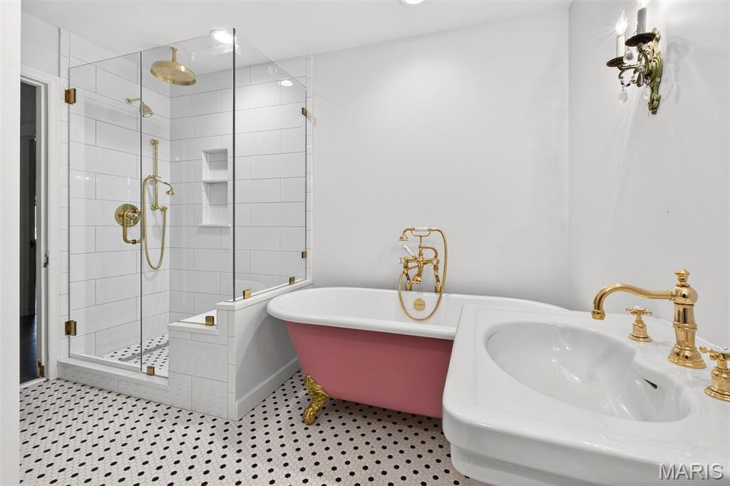 Hillcrest - Residential