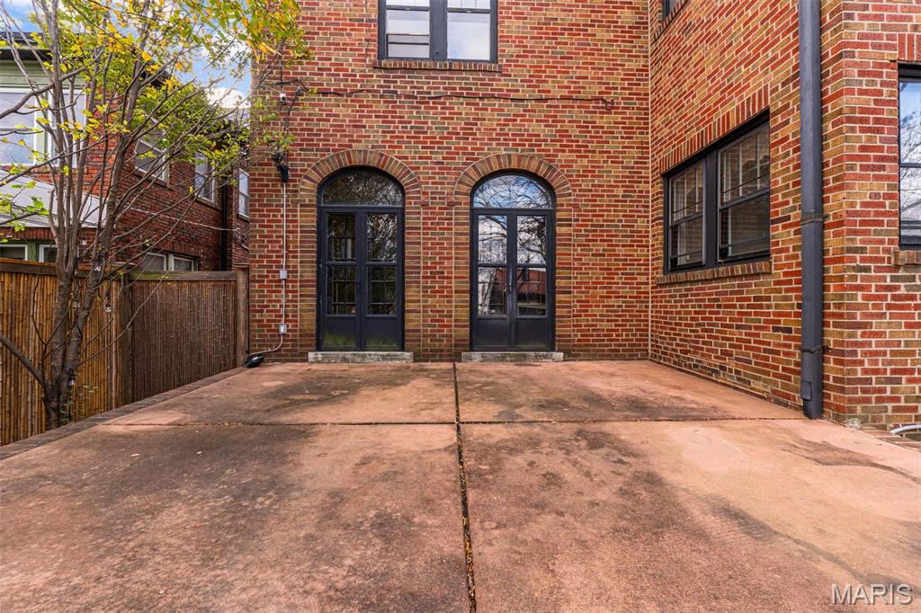 Hillcrest - Residential