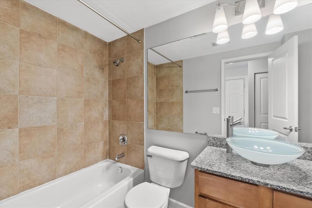 St Louis, Missouri 63112, United States, ,Residential,Active,128881