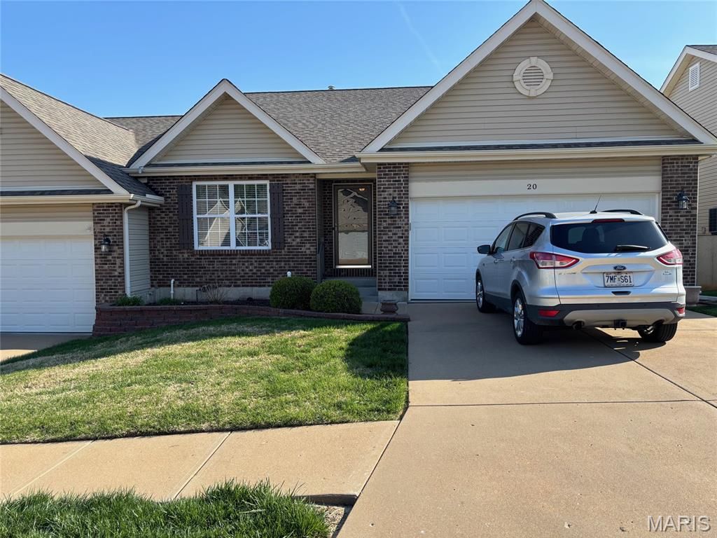 Photo of 20 Parkville Lane, Festus, MO 63028 (MLS # 26020805)