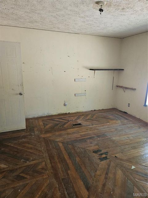 Tiny photo for 623 Fawn Court, Bourbon, MO 65441 (MLS # 26029617)