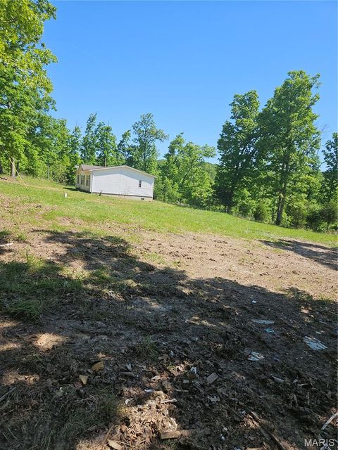 Tiny photo for 623 Fawn Court, Bourbon, MO 65441 (MLS # 26029617)