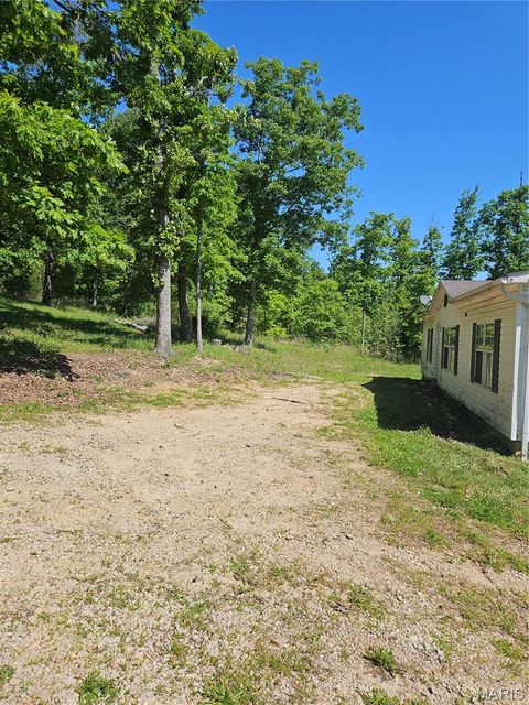Tiny photo for 623 Fawn Court, Bourbon, MO 65441 (MLS # 26029617)