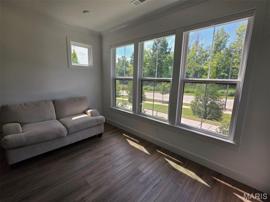 325 Mistflower Court
