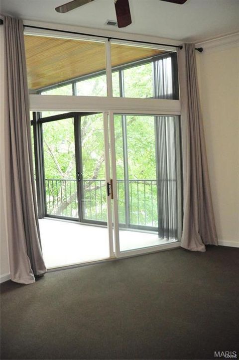 Tiny photo for 4540 Laclede Avenue #304, St Louis, MO 63108 (MLS # 26028245)