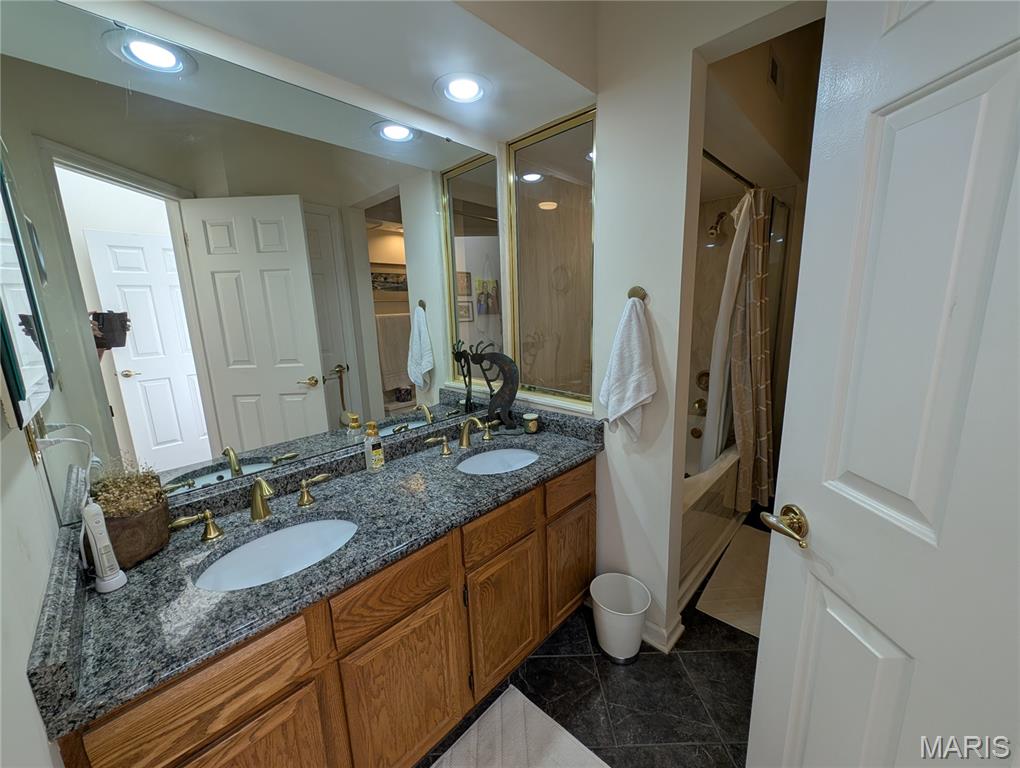 Lindell Add 02 - Residential Lease