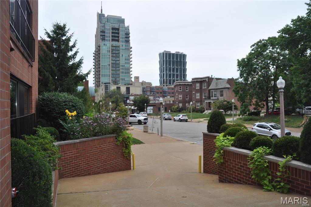 Lindell Add 02 - Residential Lease