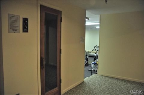Tiny photo for 4540 Laclede Avenue #304, St Louis, MO 63108 (MLS # 26028245)