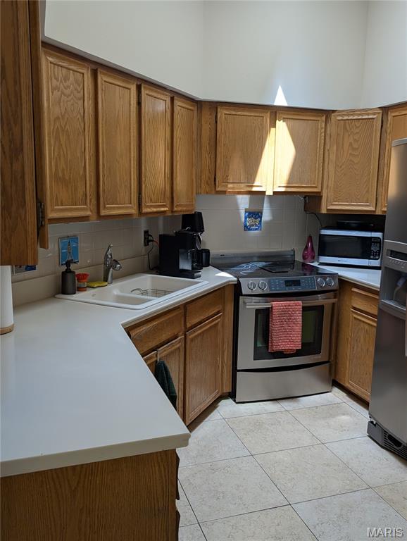 Lindell Add 02 - Residential Lease