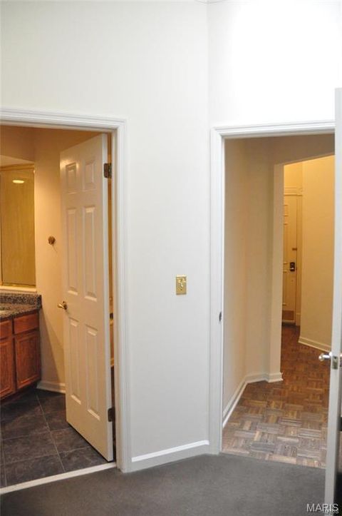 Tiny photo for 4540 Laclede Avenue #304, St Louis, MO 63108 (MLS # 26028245)