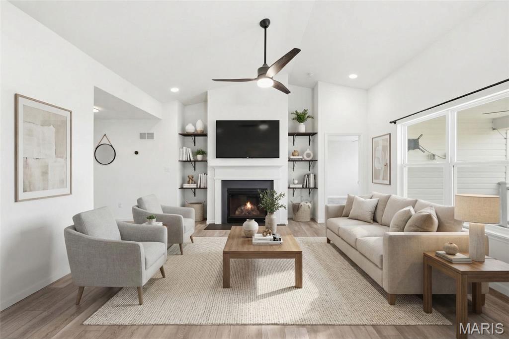 Pearl Vista - Residential