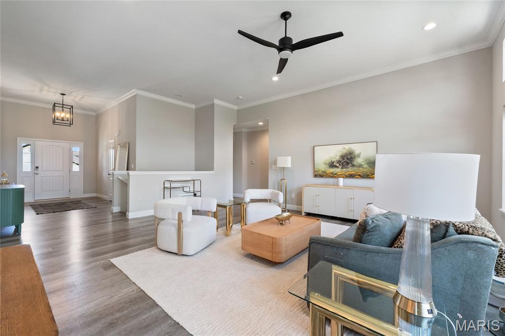 509 Spruce Hollow Court