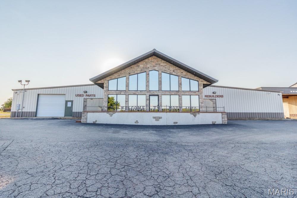 RURAL - Commercial Sale