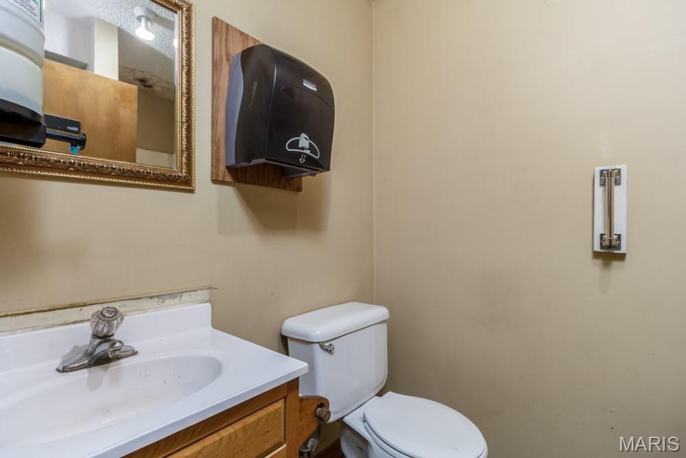 RURAL - Commercial Sale