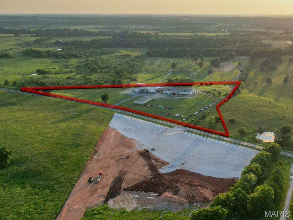 RURAL - Commercial Sale