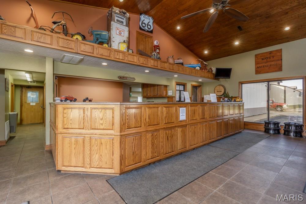 RURAL - Commercial Sale