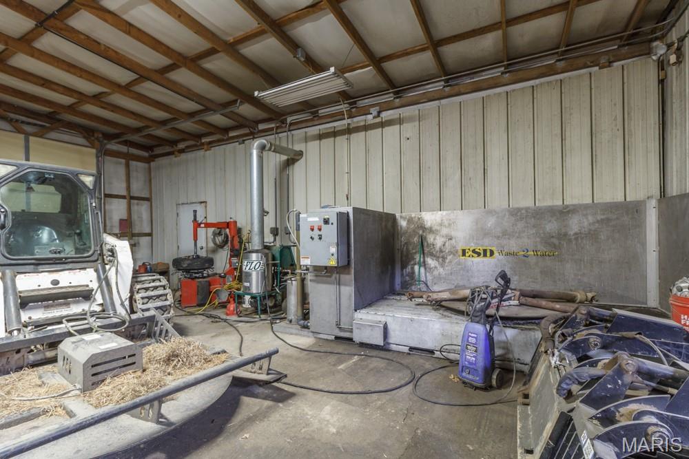 RURAL - Commercial Sale