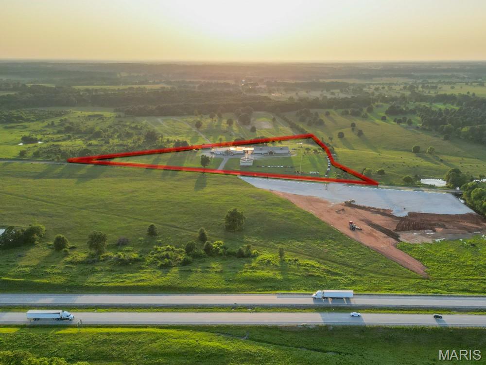 RURAL - Commercial Sale