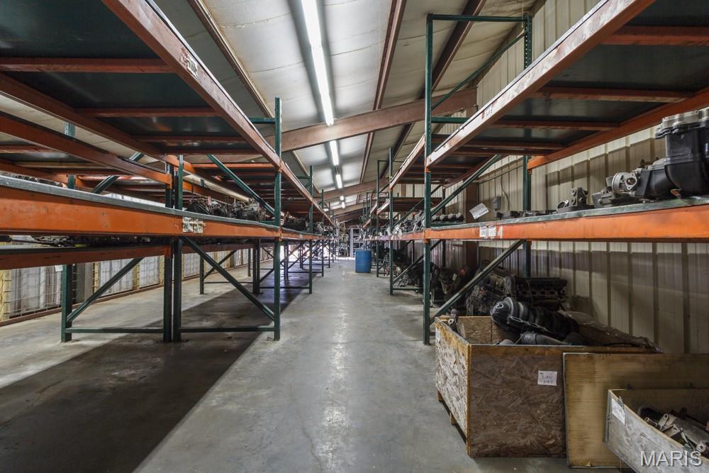 RURAL - Commercial Sale