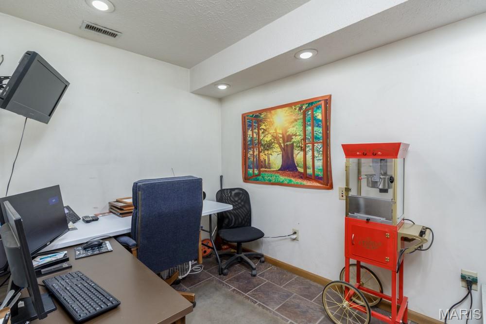 RURAL - Commercial Sale