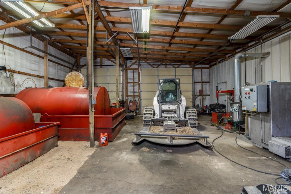 RURAL - Commercial Sale