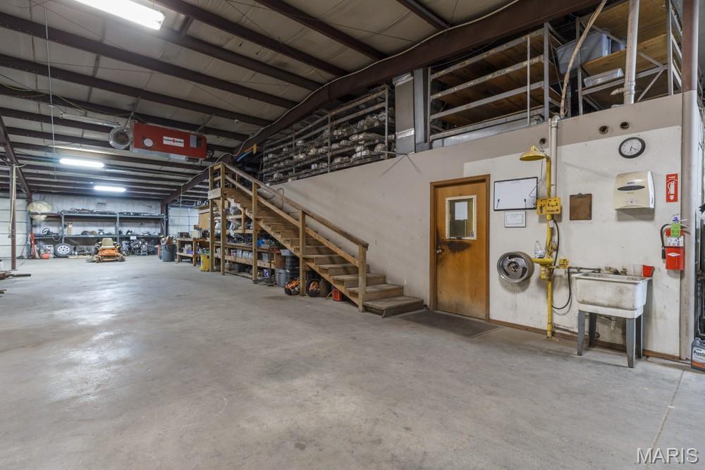 RURAL - Commercial Sale