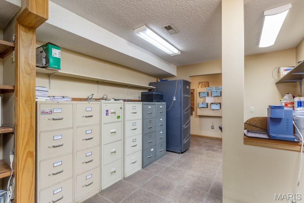 RURAL - Commercial Sale