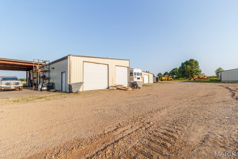 RURAL - Commercial Sale