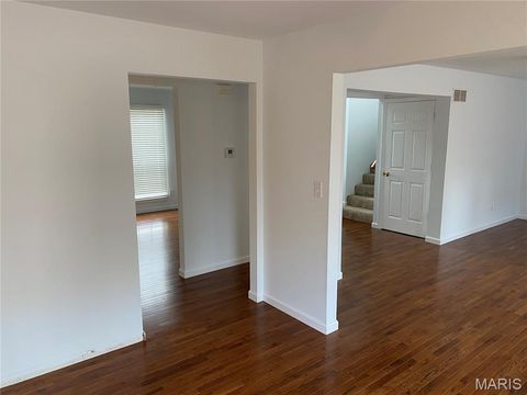 Tiny photo for 431 Peregrine Court, Winfield, MO 63389 (MLS # 26017057)