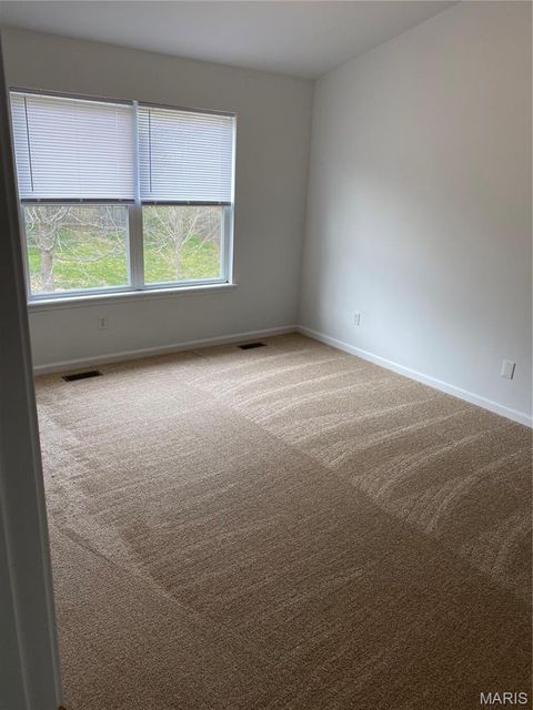 Tiny photo for 431 Peregrine Court, Winfield, MO 63389 (MLS # 26017057)