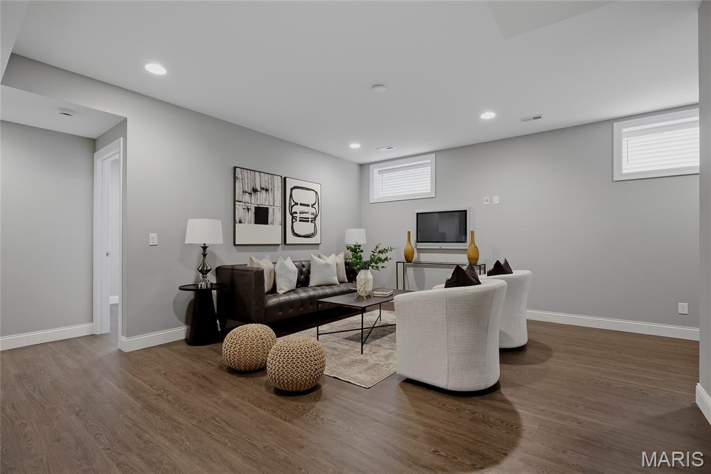 F M Sterretts Add To Forest Park - Residential