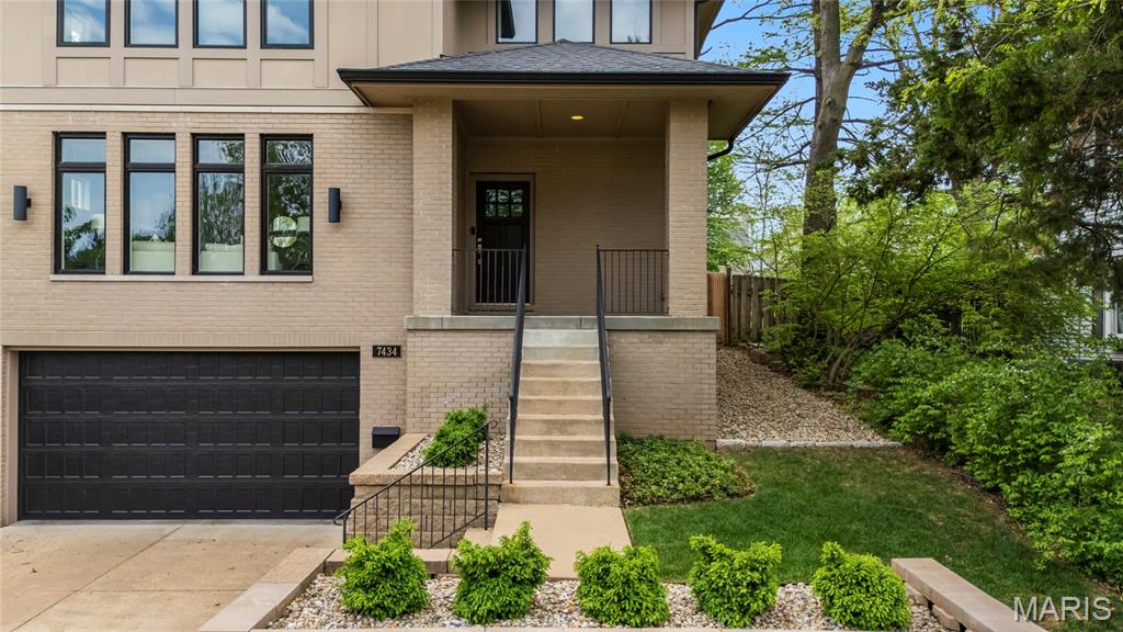 F M Sterretts Add To Forest Park - Residential