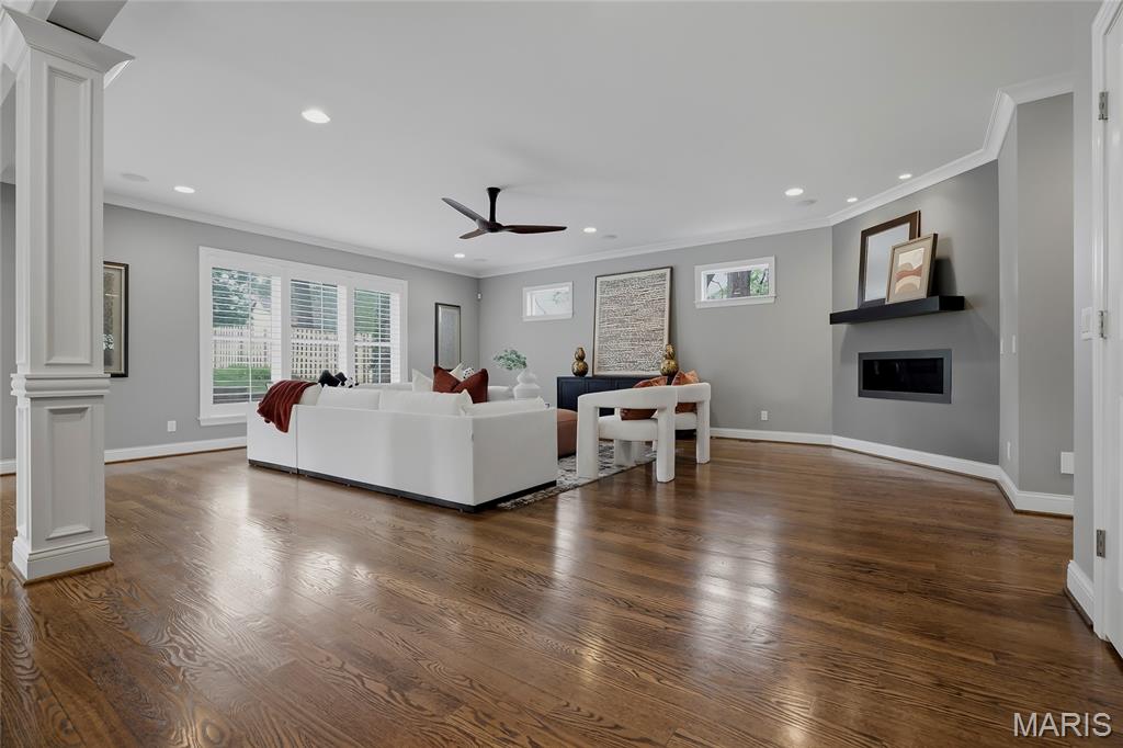 F M Sterretts Add To Forest Park - Residential