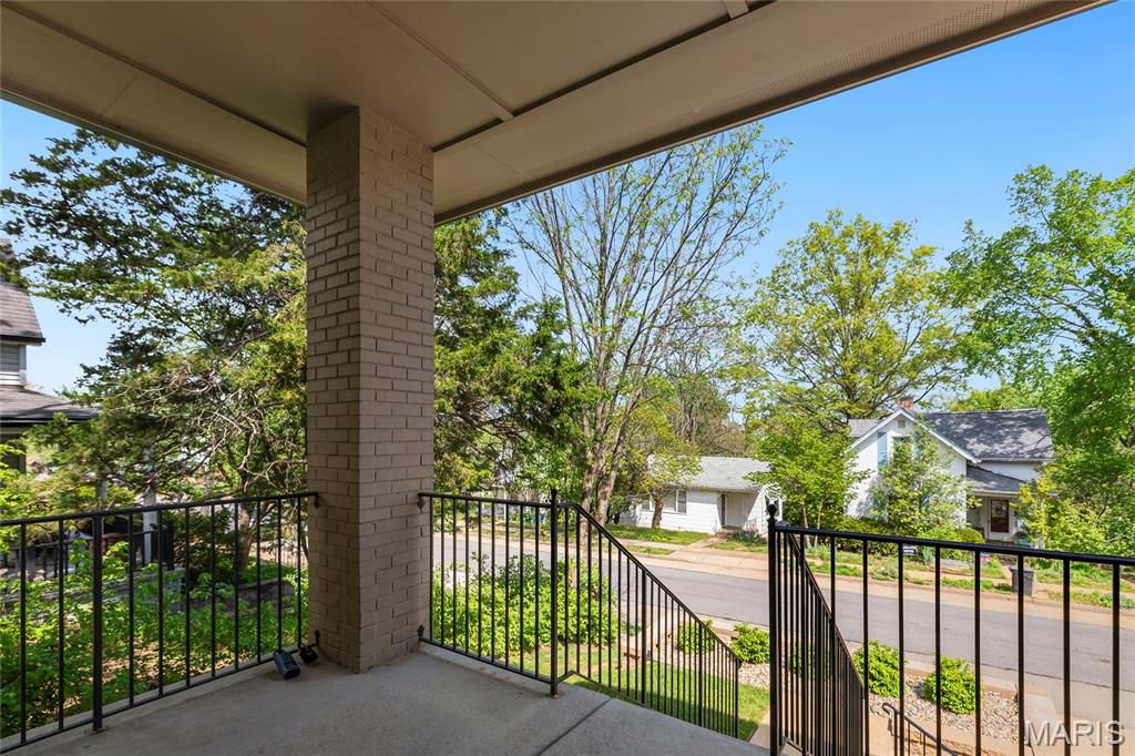 F M Sterretts Add To Forest Park - Residential