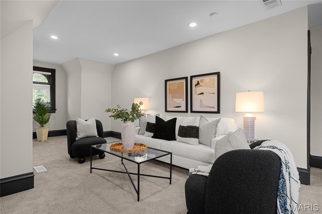 Lindell Add 02 - Residential