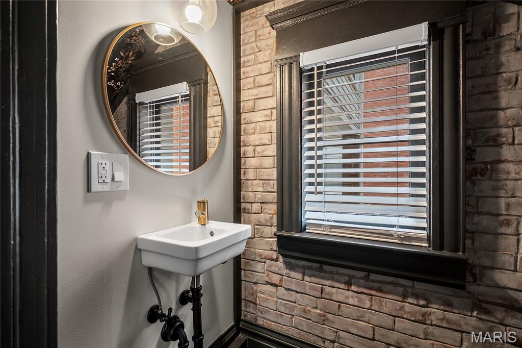 Lindell Add 02 - Residential