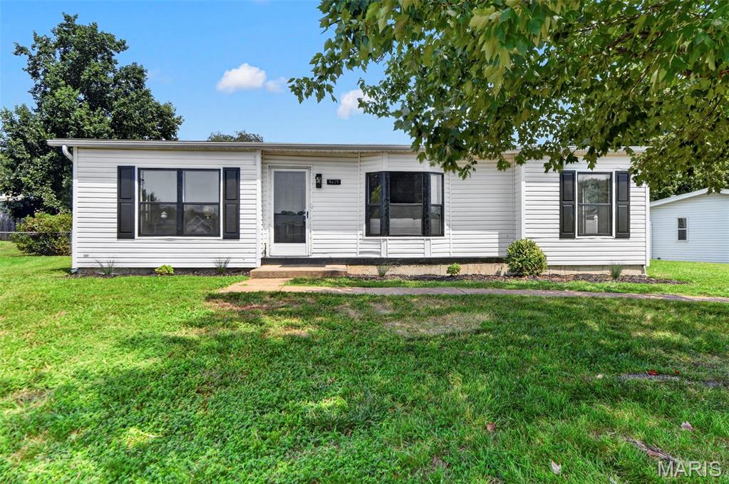 Photo of 4679 Chinkapin Lane, High Ridge, MO 63049 (MLS # 26048972)