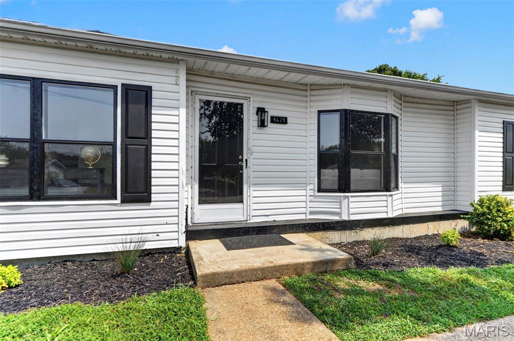 Photo of 4679 Chinkapin Lane, High Ridge, MO 63049 (MLS # 26048972)