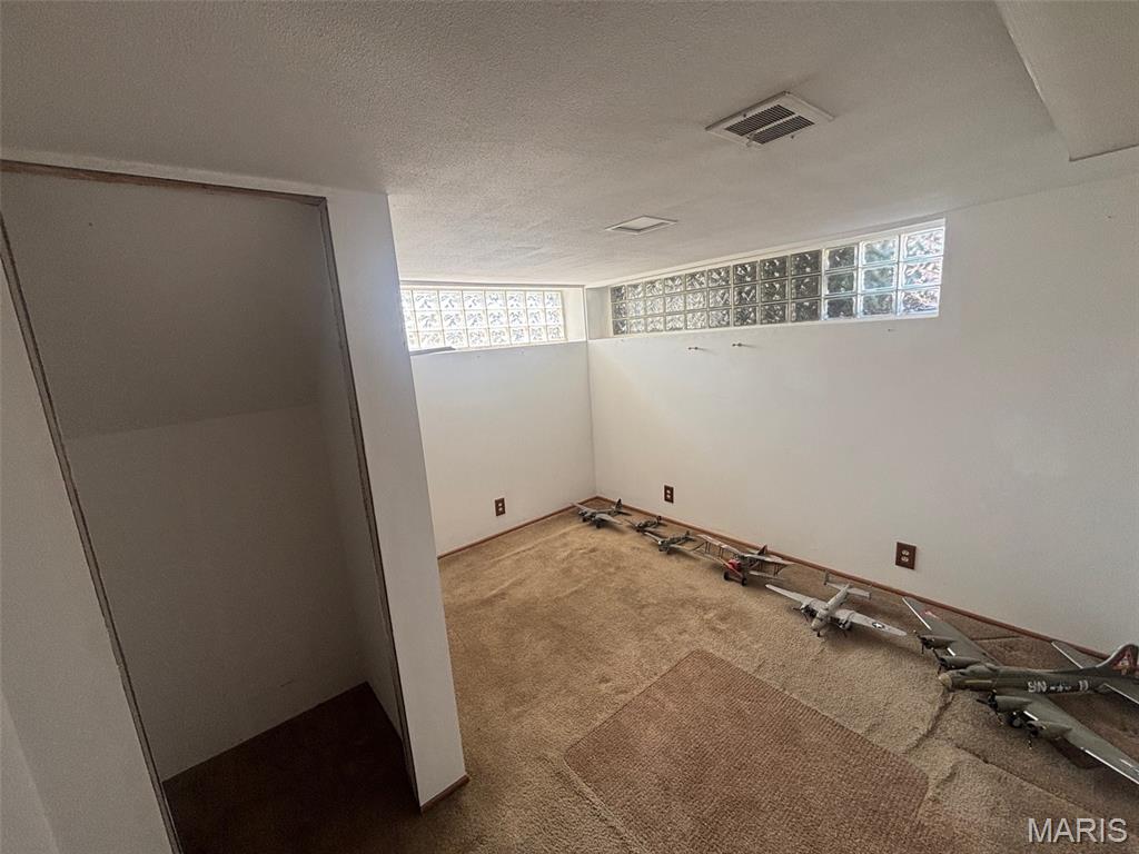 K Hwy Forest Add - Residential