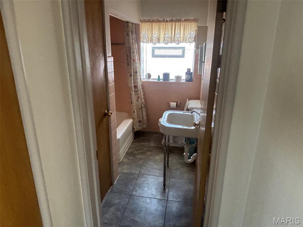 K Hwy Forest Add - Residential