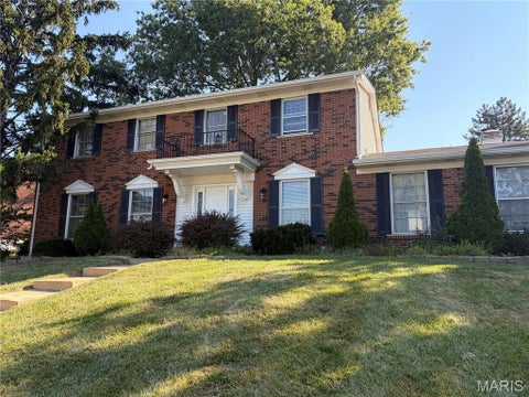 Photo of 1009 Spinoza Place, Ballwin, MO 63011 (MLS # 26055792)