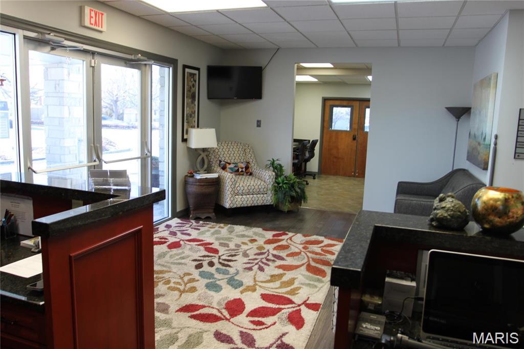 Trails Riverwood 07 - Commercial Lease