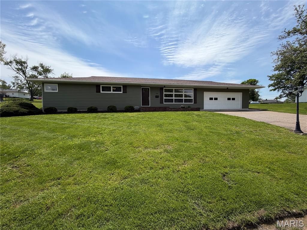 Photo of 155 Payne Street, Paris, MO 65275 (MLS # 26027202)