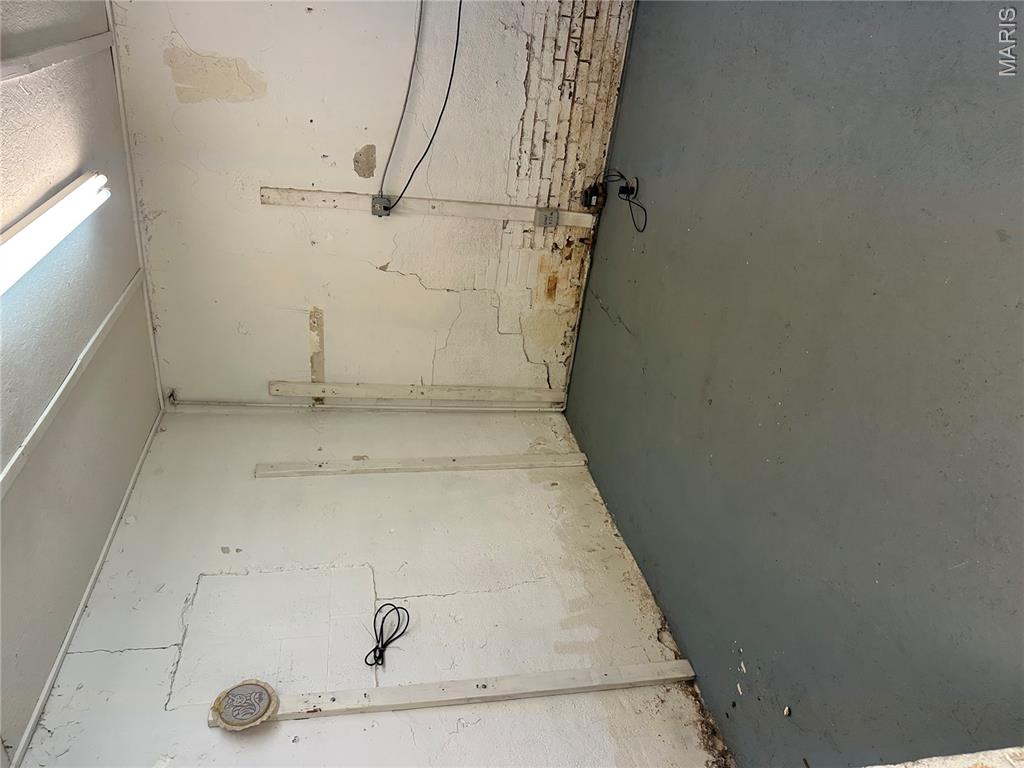 N/A - Commercial Lease