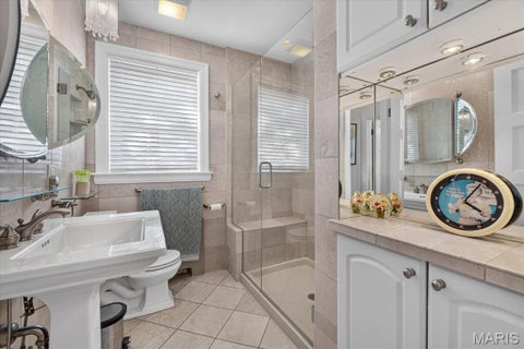 Tiny photo for 7509 Cromwell Drive, St Louis, MO 63105 (MLS # 26054372)