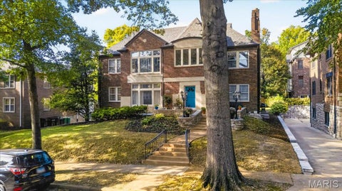 Tiny photo for 7509 Cromwell Drive, St Louis, MO 63105 (MLS # 26054372)