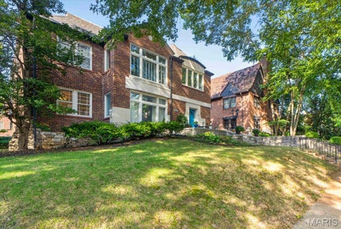 Tiny photo for 7509 Cromwell Drive, St Louis, MO 63105 (MLS # 26054372)